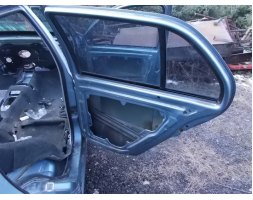 Skoda Fabia II Sedan Drzwi prawy tył 9151