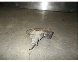 Subaru Legacy II Kierunkowskaz prawy boczny