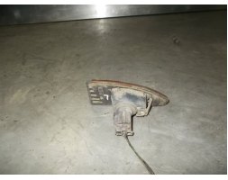 Subaru Legacy II Kierunkowskaz lewy boczny