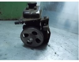 Subaru Legacy II 2.2 Pompa wspomagania