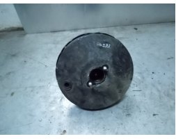 VW Golf III Kombi TDI Serwo hamulca IHI612105H