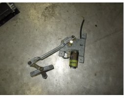 VW Golf II mechanizm wycieraczki tył 191955713A