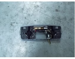 Mazda 6 I LIFT Lampka oświetlenie kabiny przód