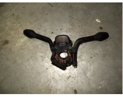 VW Golf III Przełącznik zespolony wycieraczek kier