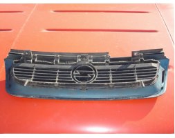 Opel Vectra A atrapa, gril