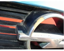 Opel Vectra A atrapa, gril