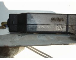 Opel Vectra A Siłownik klapki paliwa 90247273
