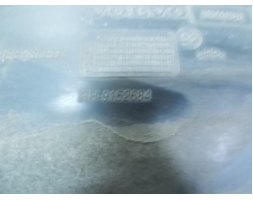 Volvo V70 I Nadkole prawy przód 9152684