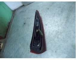 Volvo V70 I Lampa lewy tył górna