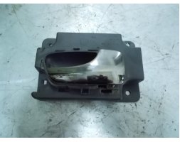 Volvo V70 I Klamka wewnętrzna prawy przód 9152498