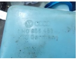 VW Golf III Zbiorniczek spryskiwaczy 1H0955453